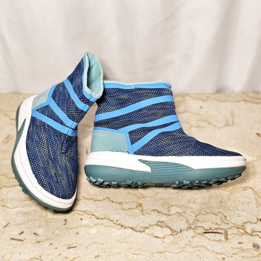 Lands' End Girls Blue Lightweight Mesh Slip-on Boots Youth Size 1